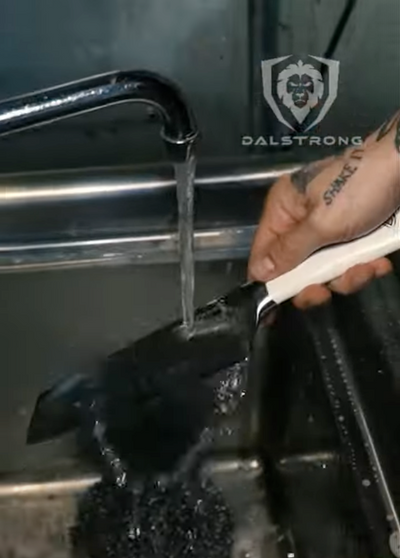 How To Clean A Kitchen Knife Properly